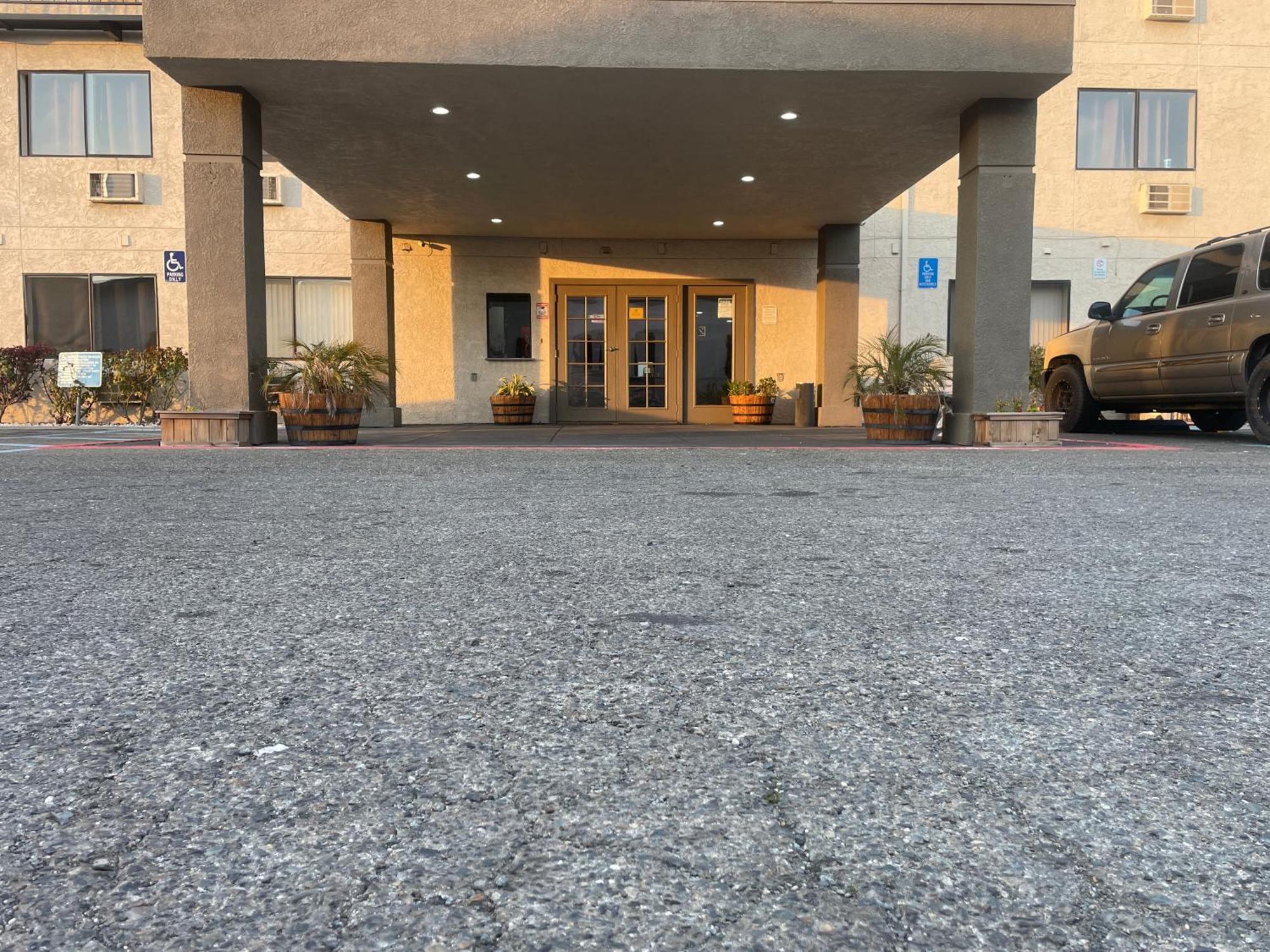 Sutter Inn Yuba City Kültér fotó